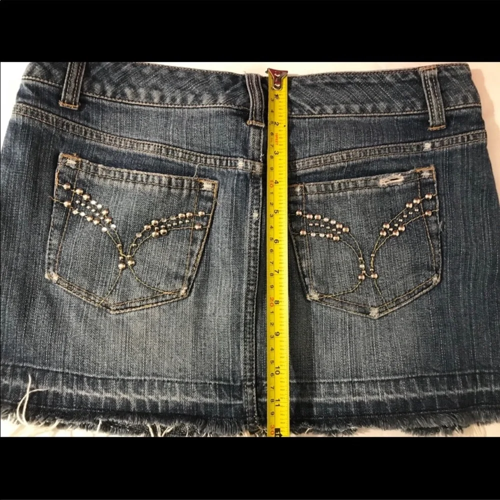 TWENTY ONE distressed stud detail frayed raw hem S